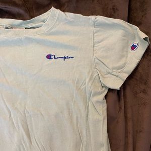 Champion T-shirt. Size L.